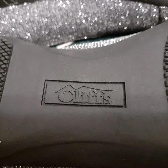 SILVER SPARKLE FLATS NEW WITH TAGS CLIFFS BY WHITE MOUNTAIN - Picture 11 of 13